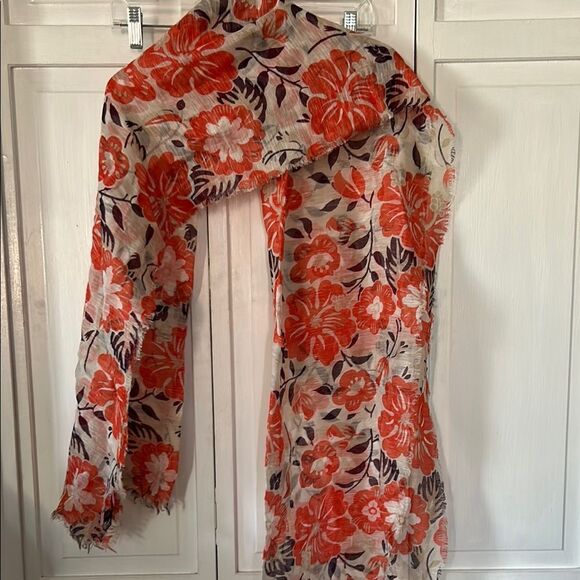 Linen and Cotton blend Floral Scarf - Picture 1 of 4